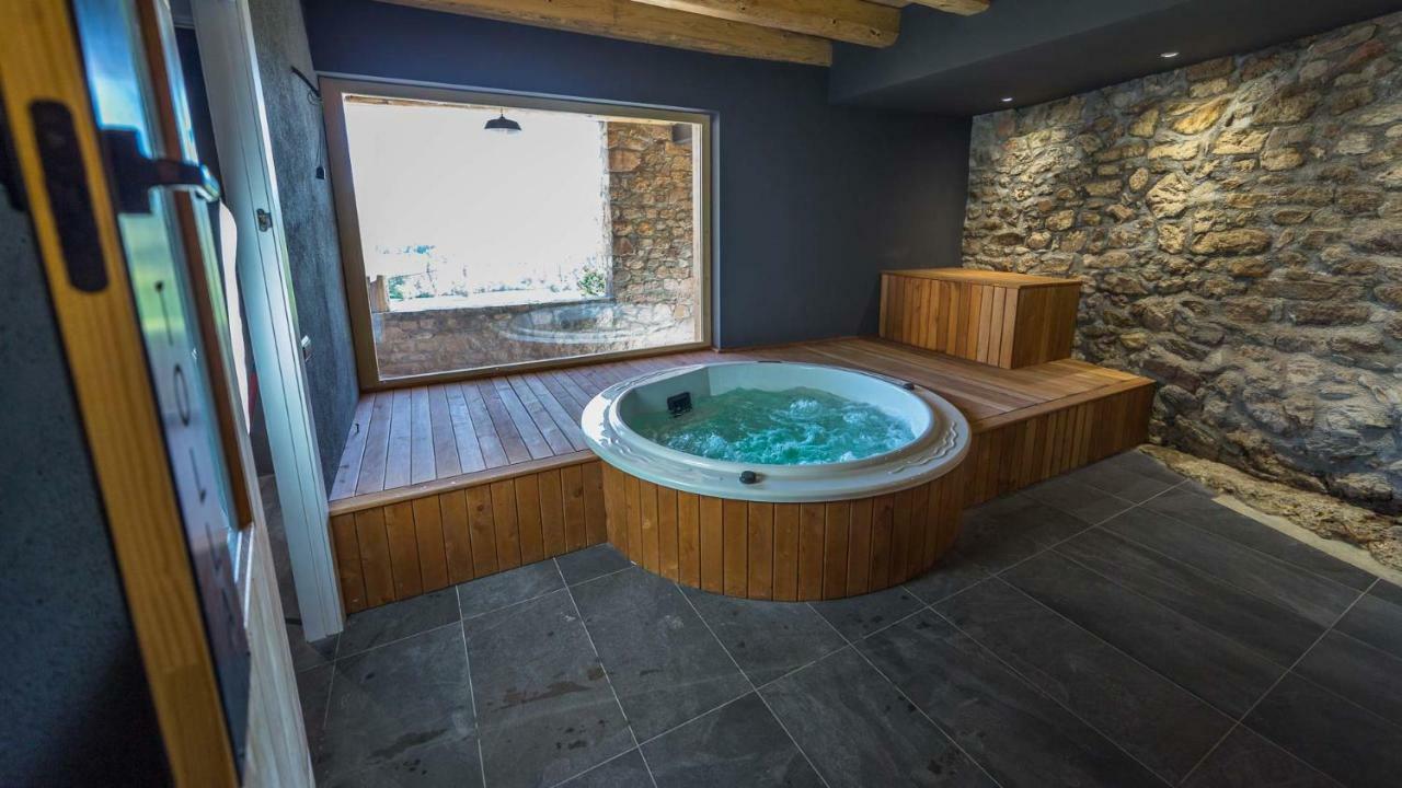 Casa Rural Cal Rossa De Taus Spa 外观 照片