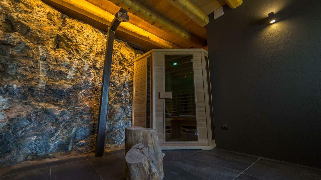 Casa Rural Cal Rossa De Taus Spa 外观 照片
